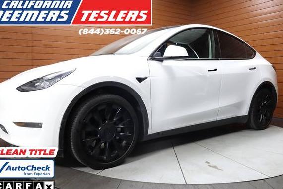 TESLA MODEL Y 2022 7SAYGDEE3NF342953 image